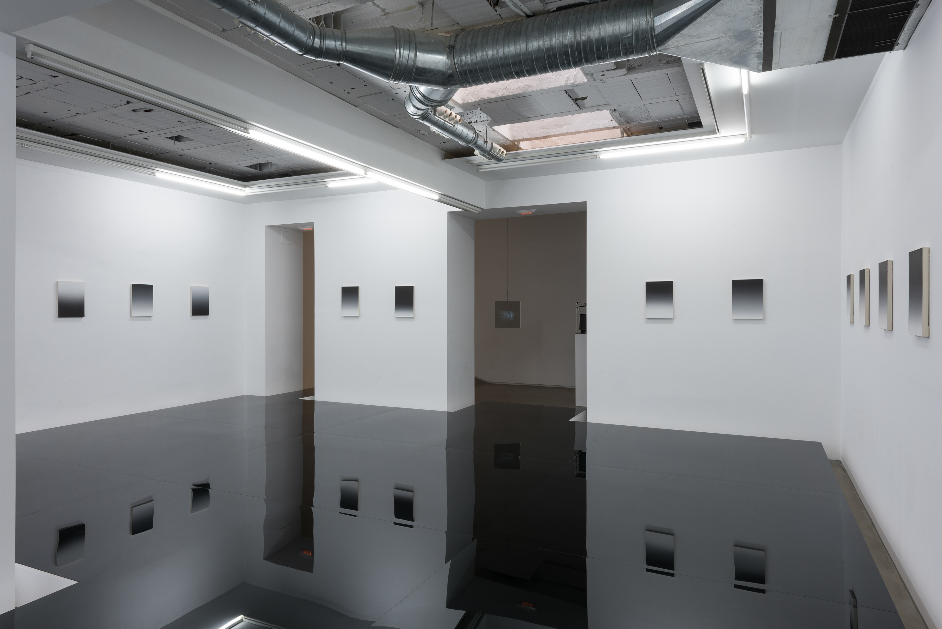 Parra & Romero, exhibition: Tenir pendant que le balancement se meurt (fig. 15)