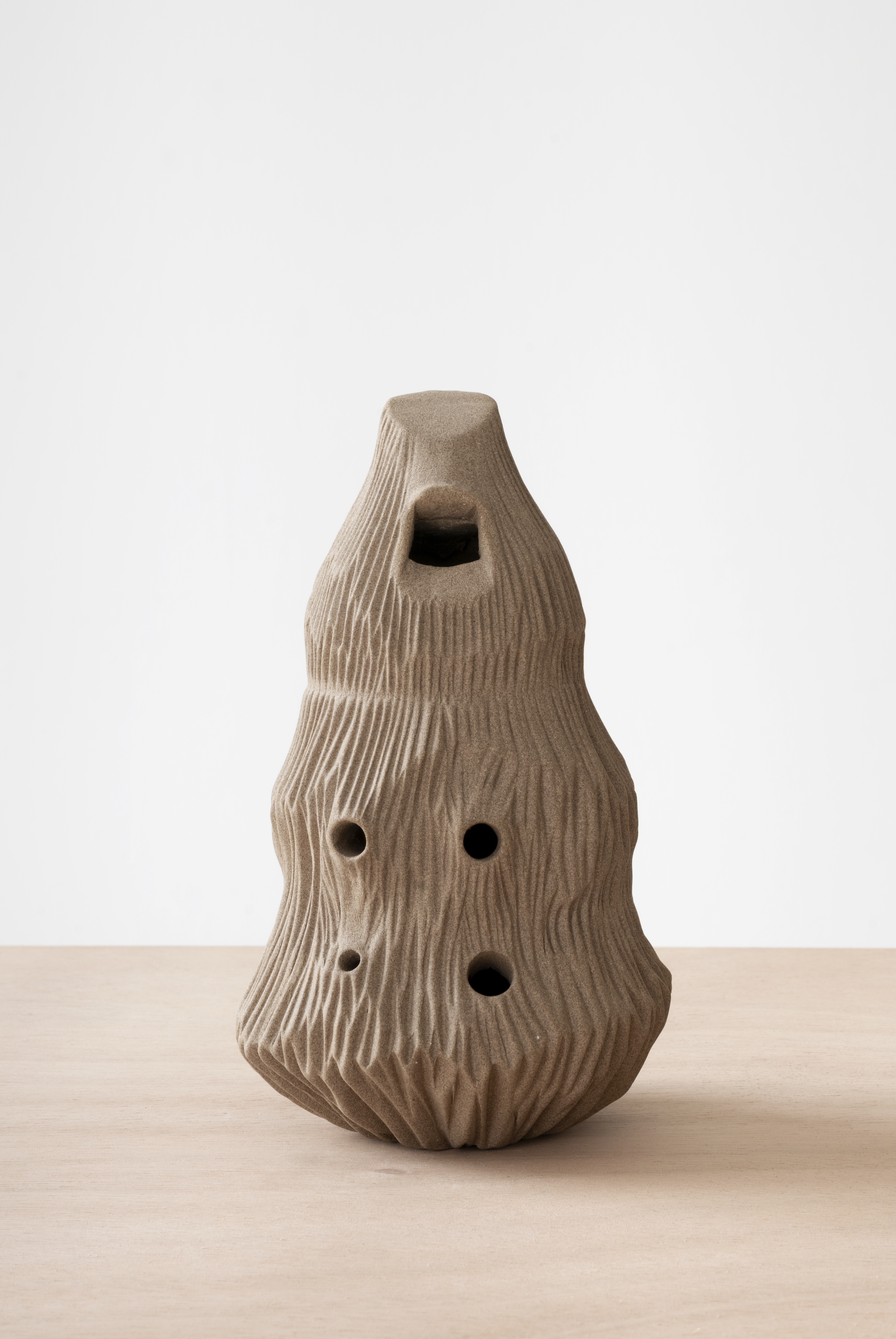 Parra & Romero, exhibition: Form and Spirit (fig. 44)