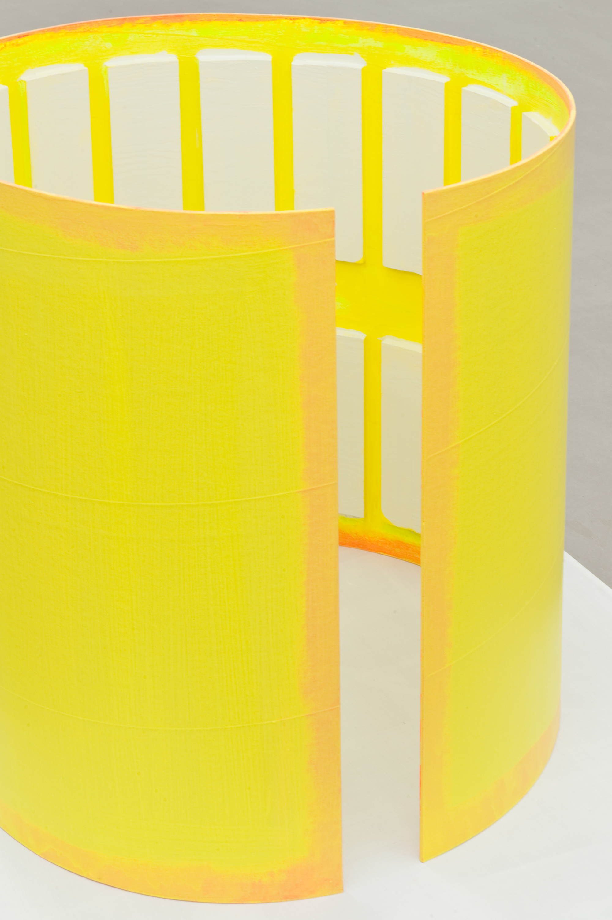 Parra & Romero, exhibition: 15.92 x 16 (fig. 16)