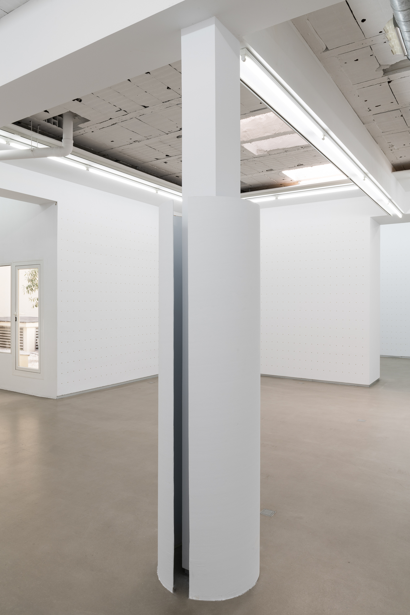 Parra & Romero, exhibition: 42 Días (fig. 15)