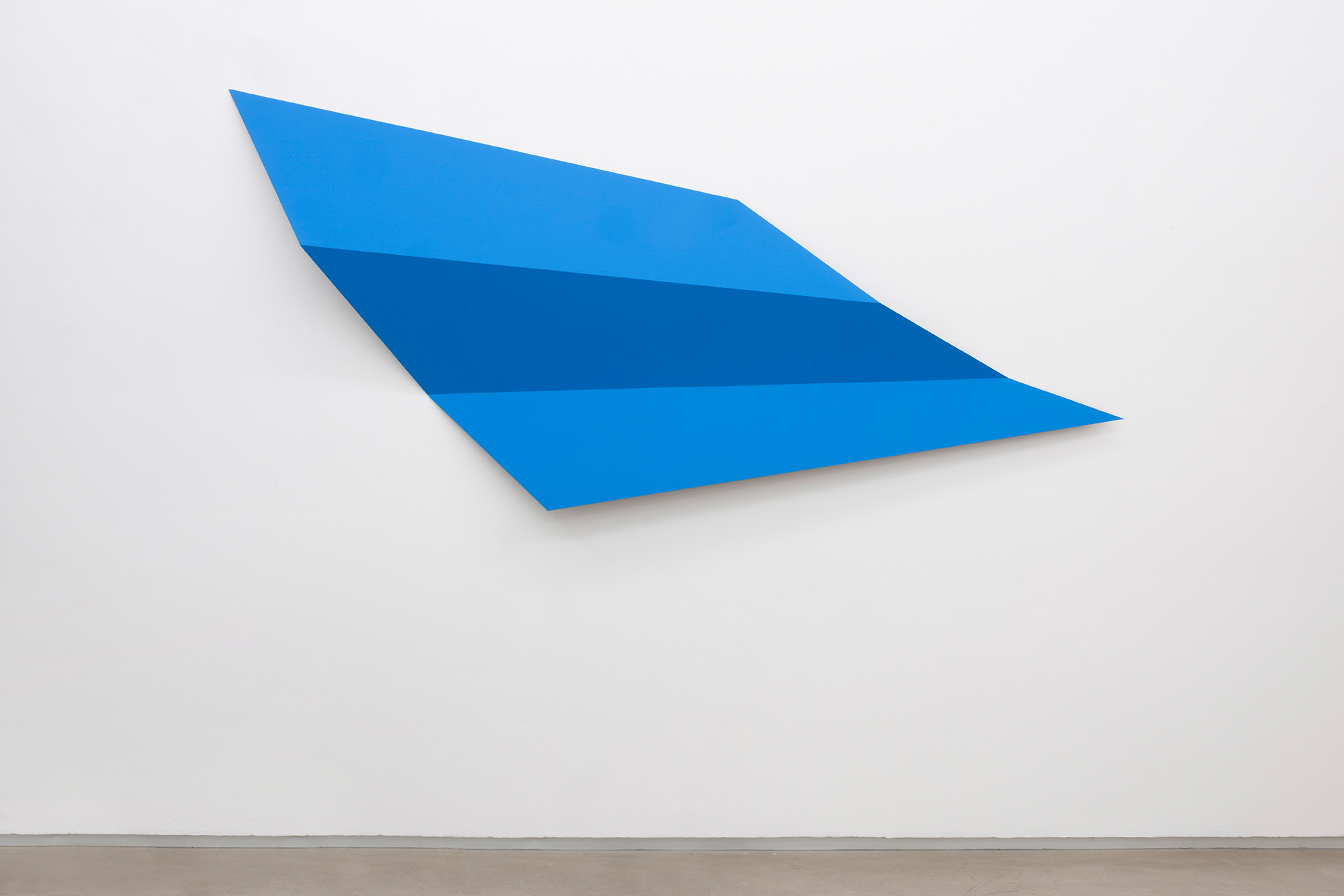 Parra & Romero, exhibition: MODO. To Found, to Cut, to Stack, to Fold and Other Possible Solutions to Alter a Form (fig. 4)