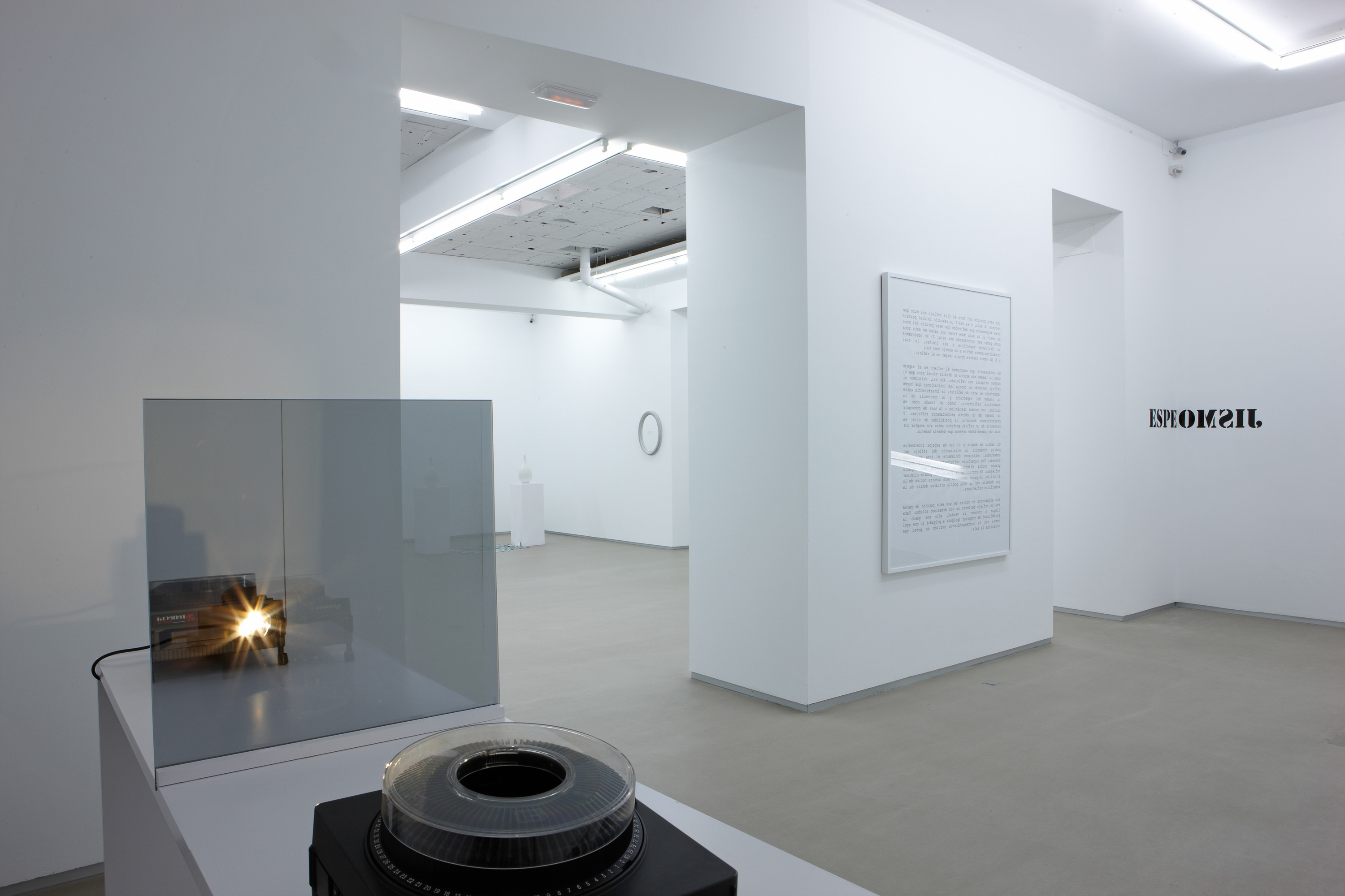 Parra & Romero, exhibition: Reflejos y reflexiones (fig. 10)