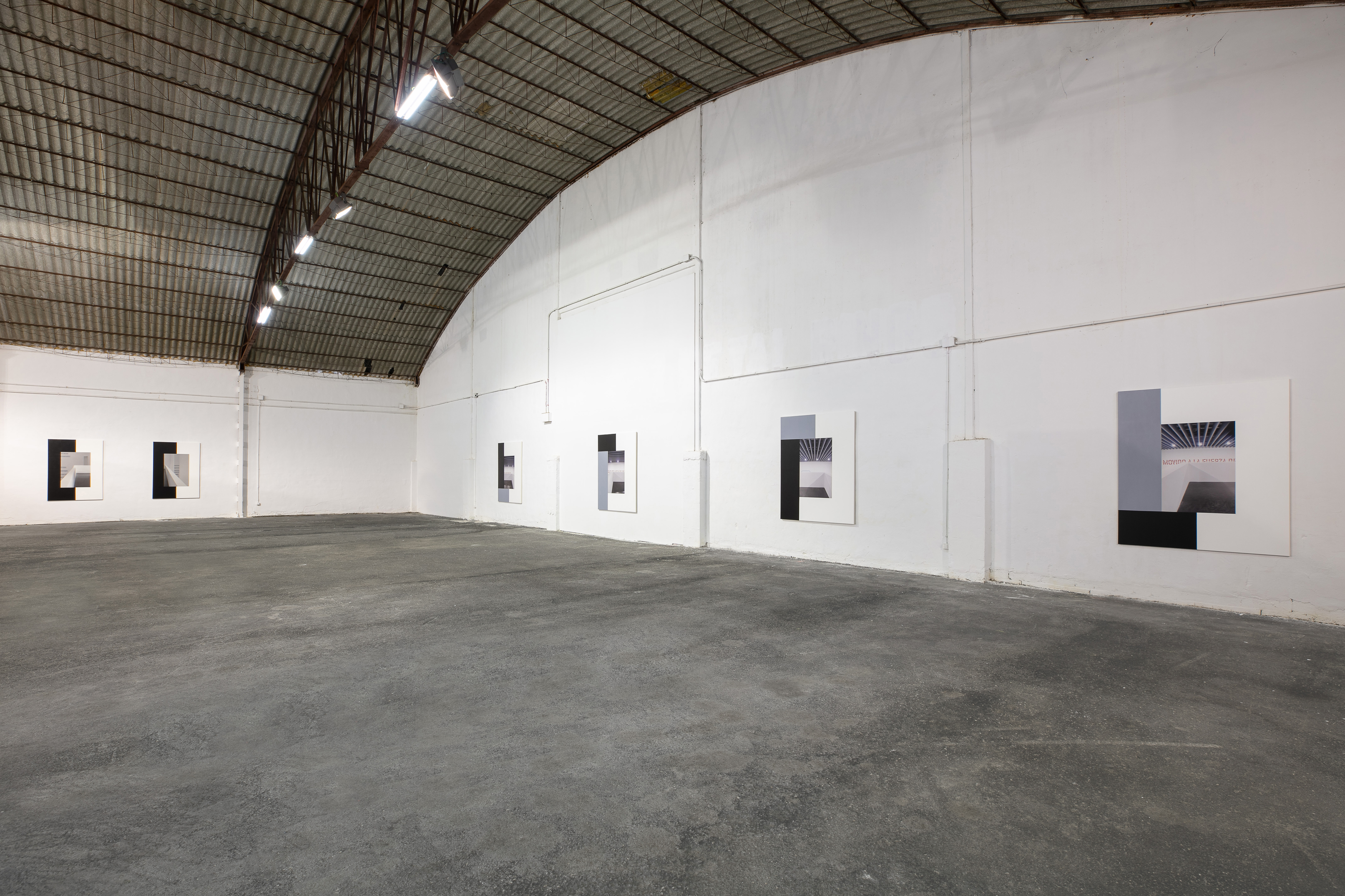 Parra & Romero, exhibition: In the Museum (With a Tribute to Lawrence Weiner) (fig. 3)