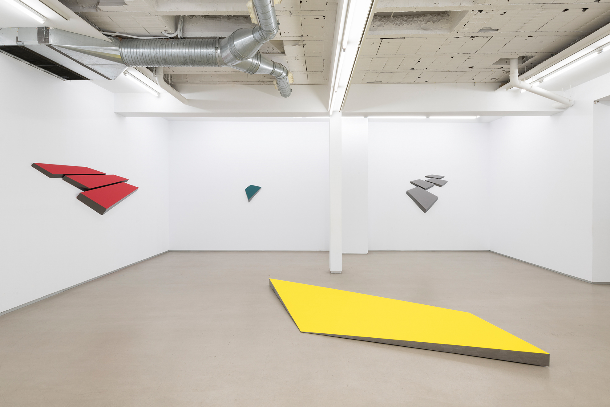 Parra & Romero, exhibition: MODO. To Found, to Cut, to Stack, to Fold and Other Possible Solutions to Alter a Form (fig. 15)