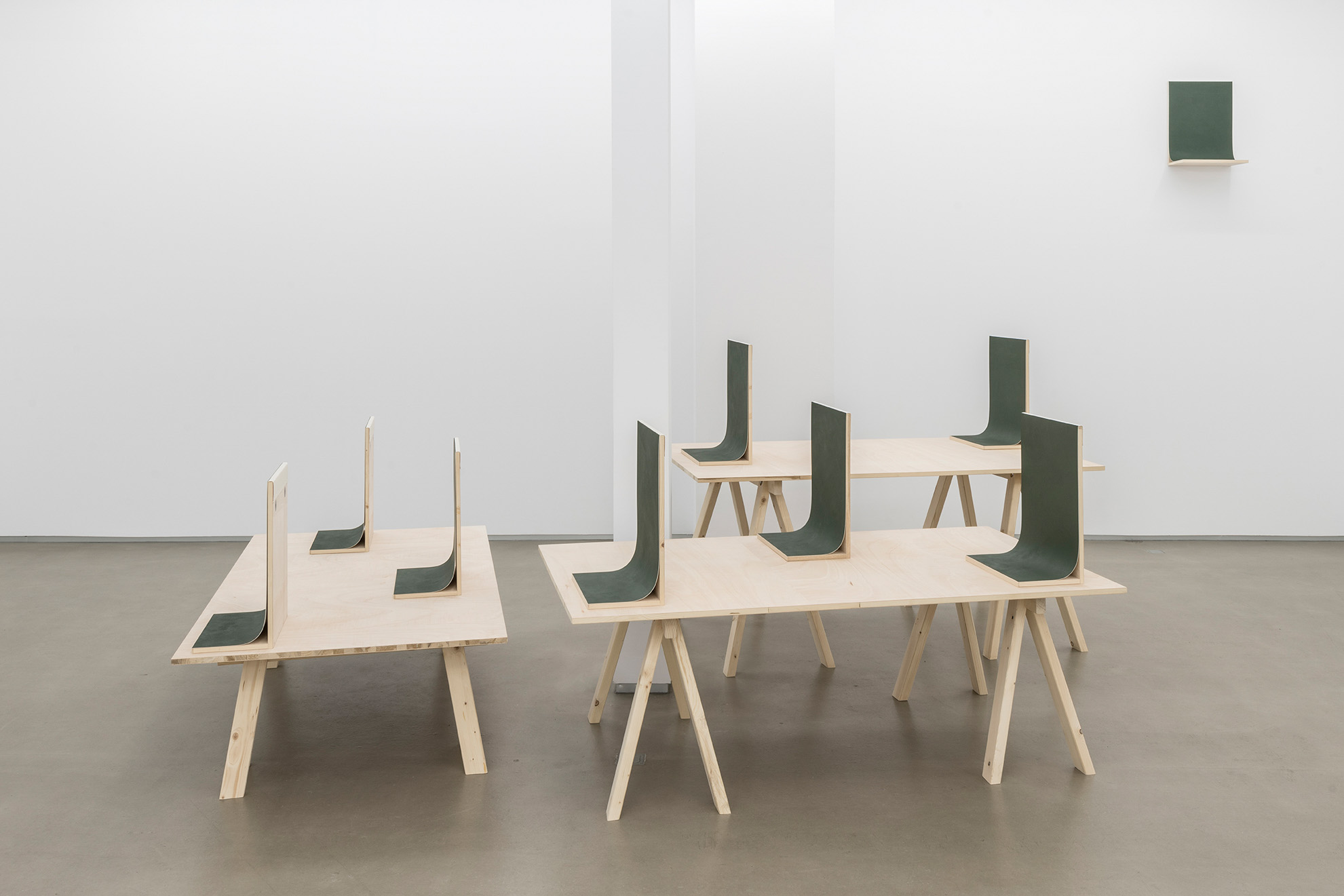 Parra & Romero, exhibition: Unfinished Installation (fig. 20)