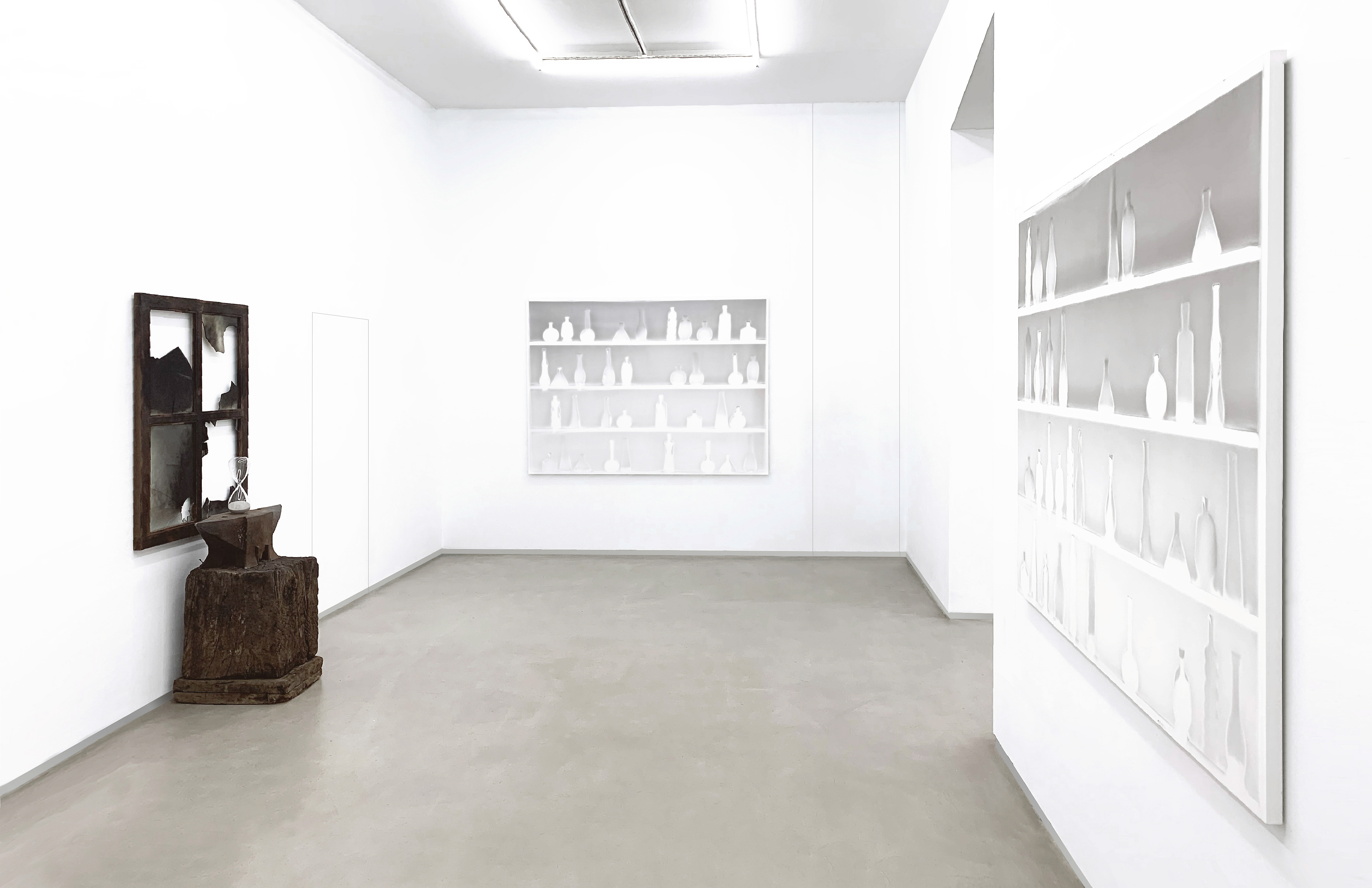 Parra & Romero, exhibition: Claudio Parmiggiani (fig. 1)