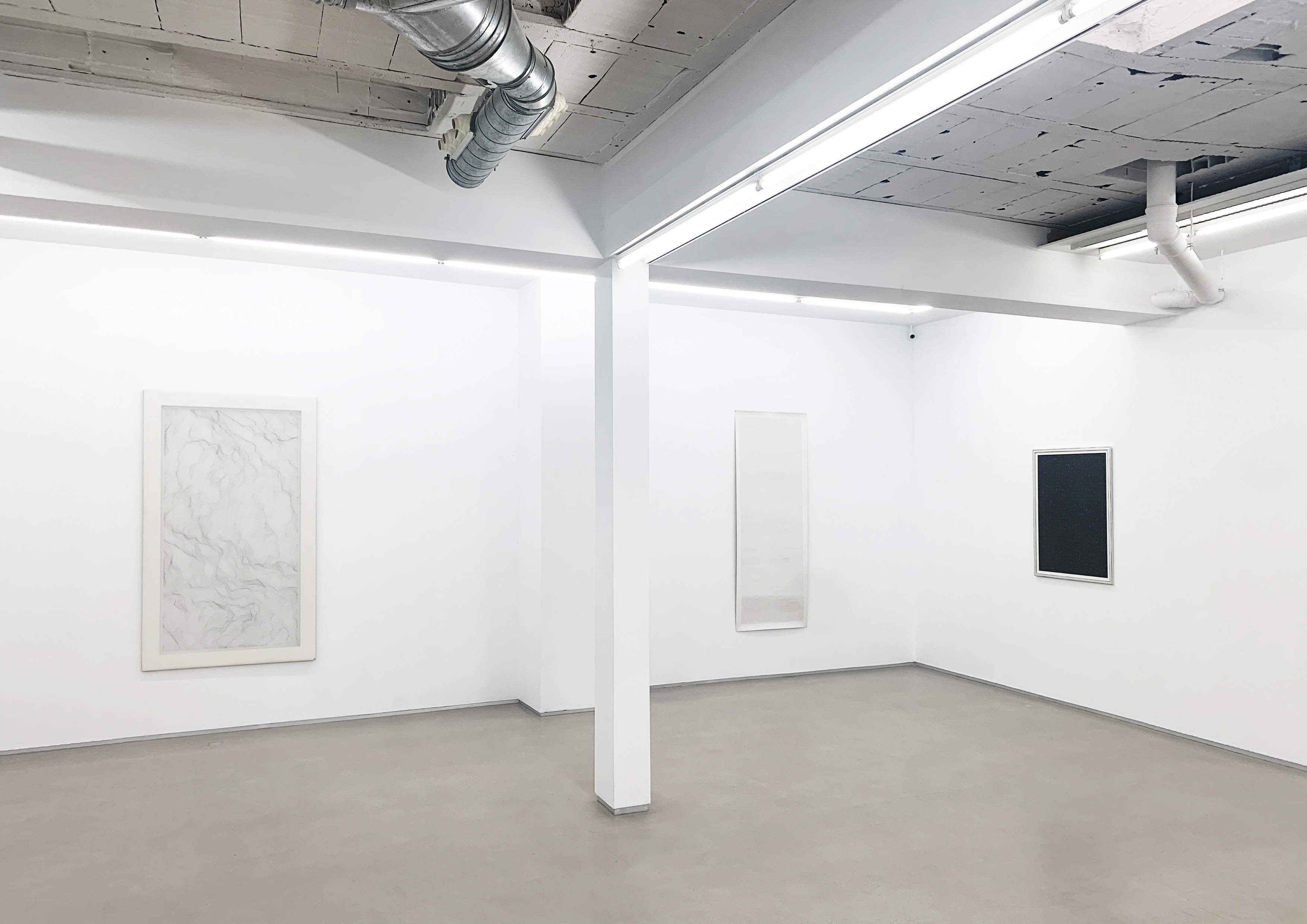 Parra & Romero, exhibition: Dadamaino: 1930-2004. Dal movimiento alla proteste mute (fig. 17)