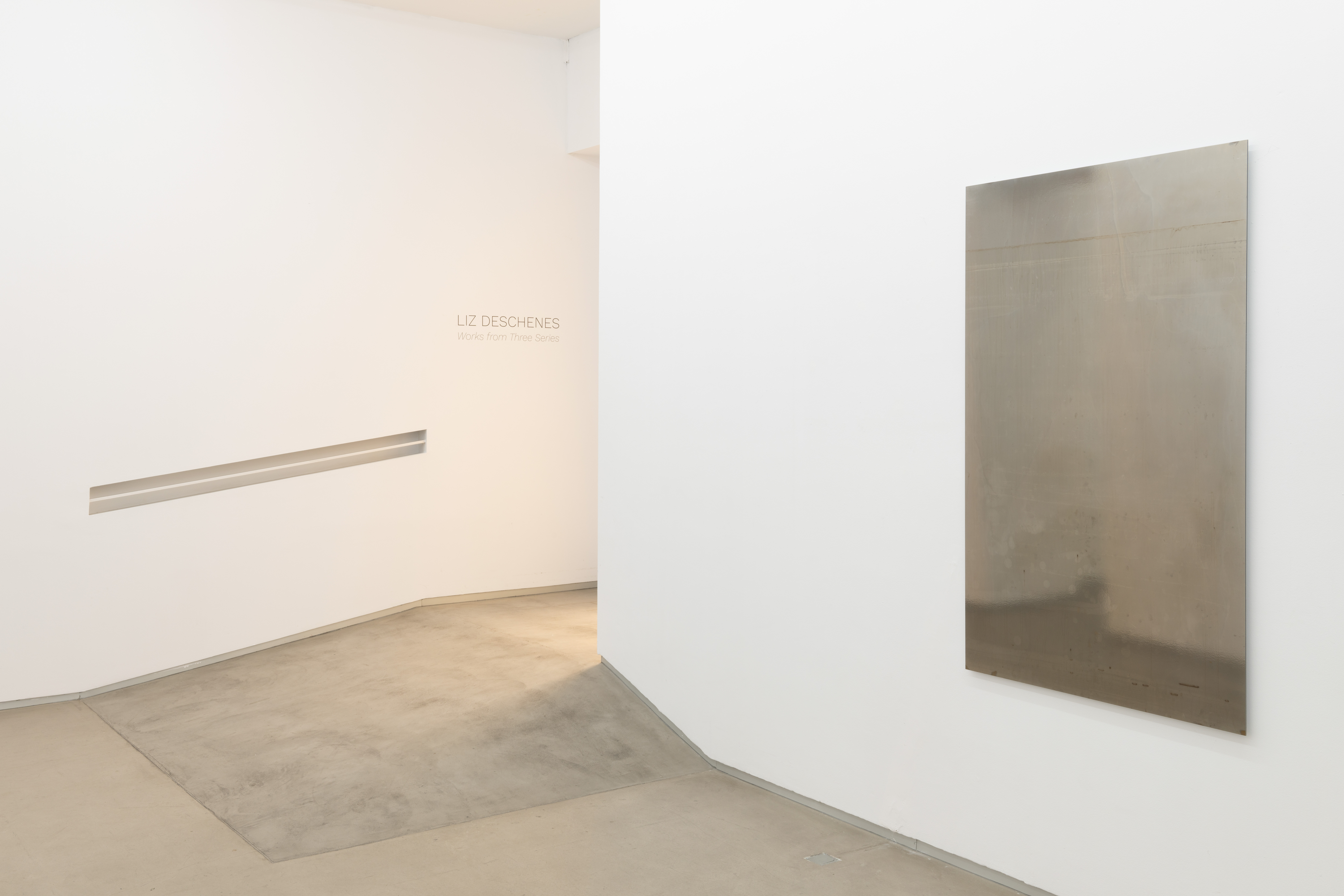 Parra & Romero, exhibition: Liz Deschenes (fig. 7)