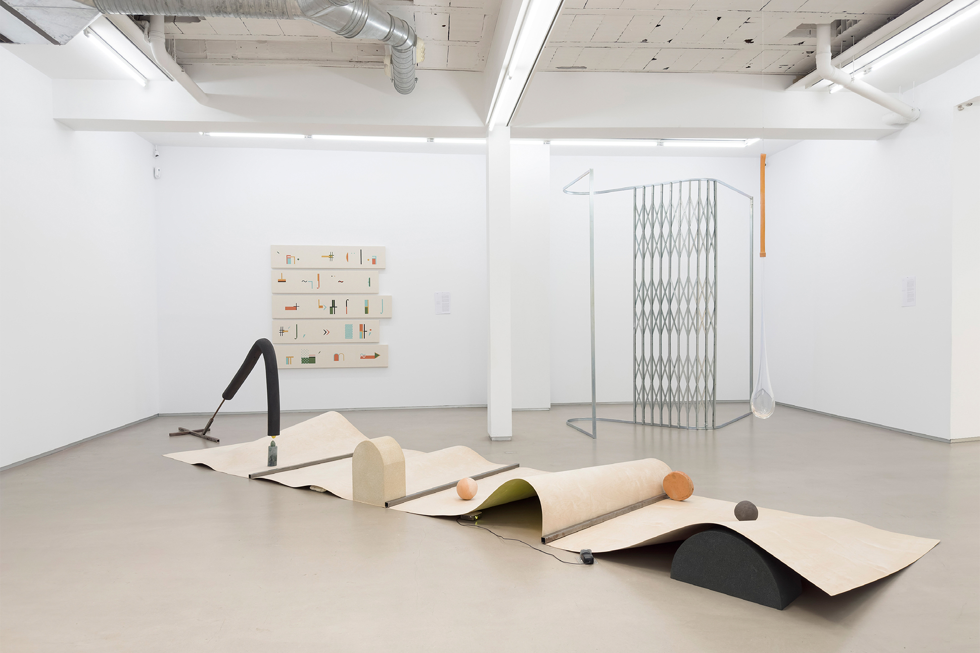 Parra & Romero, exhibition: Inhabiting the Fold (thumbnail)